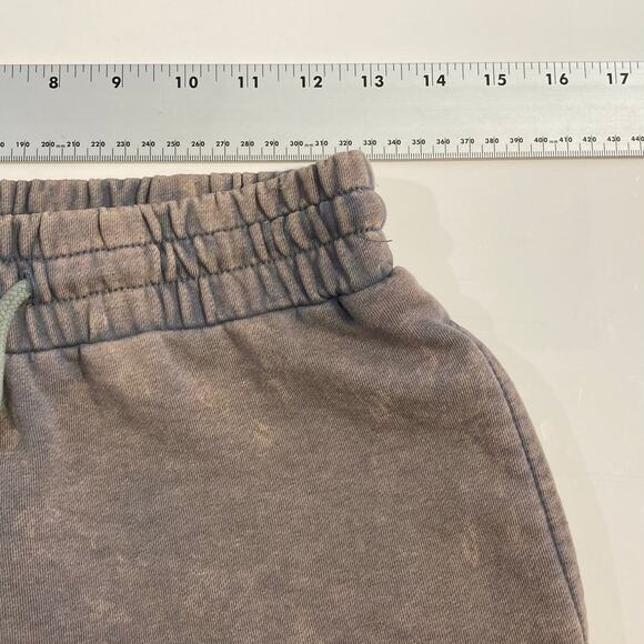 NWOT SEEK THE LABEL Shorts XS Grey Fleece Acid-Wash Raw-Hem Drawstring Sweat - Picture 6 of 8